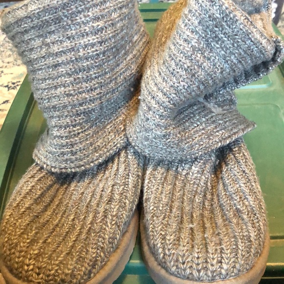 Sweater Ugg Boots - Picture 3 of 5